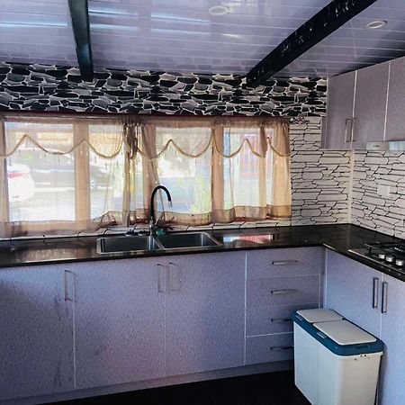 Al - Minhaj Service Apartments Nadi Bagian luar foto