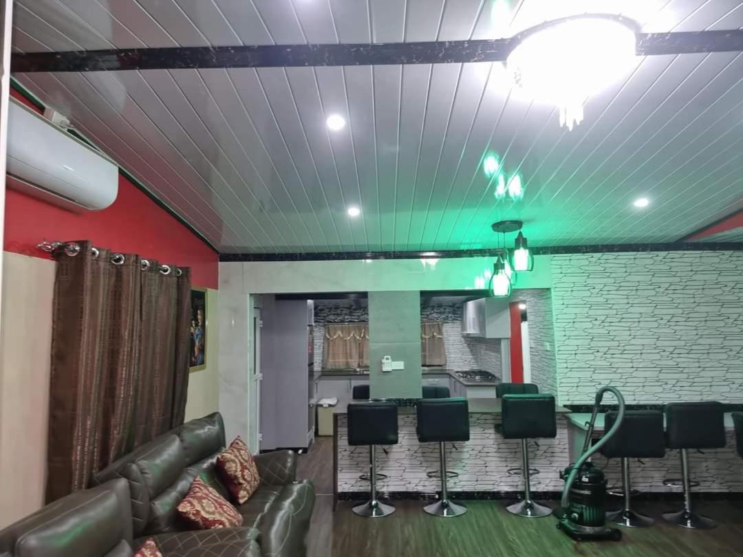 Al - Minhaj Service Apartments Nadi Bagian luar foto