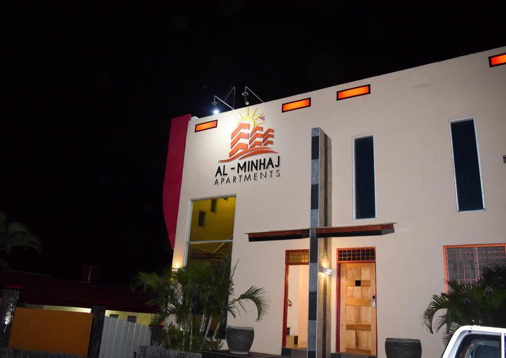 Al - Minhaj Service Apartments Nadi Bagian luar foto