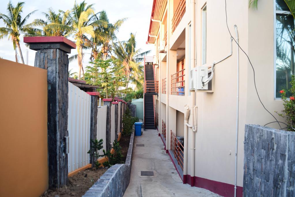 Al - Minhaj Service Apartments Nadi Bagian luar foto