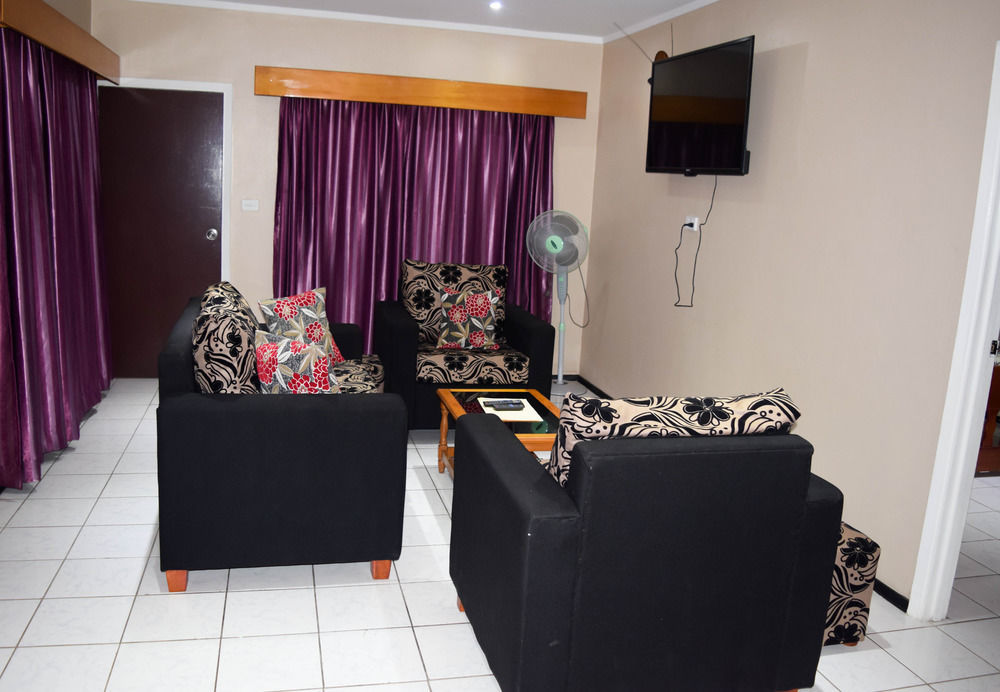 Al - Minhaj Service Apartments Nadi Bagian luar foto