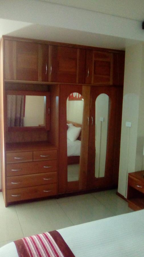 Al - Minhaj Service Apartments Nadi Bagian luar foto