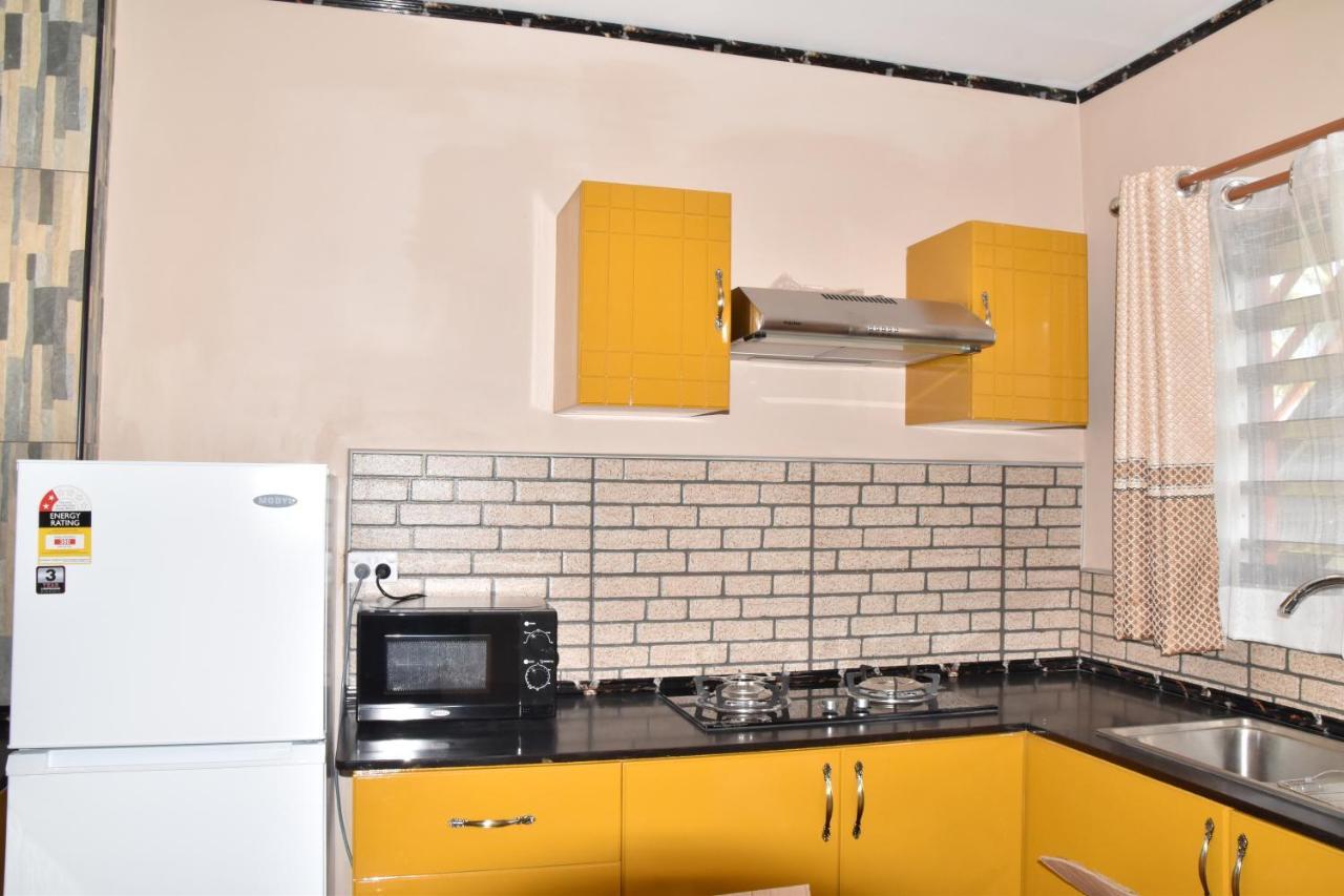 Al - Minhaj Service Apartments Nadi Bagian luar foto