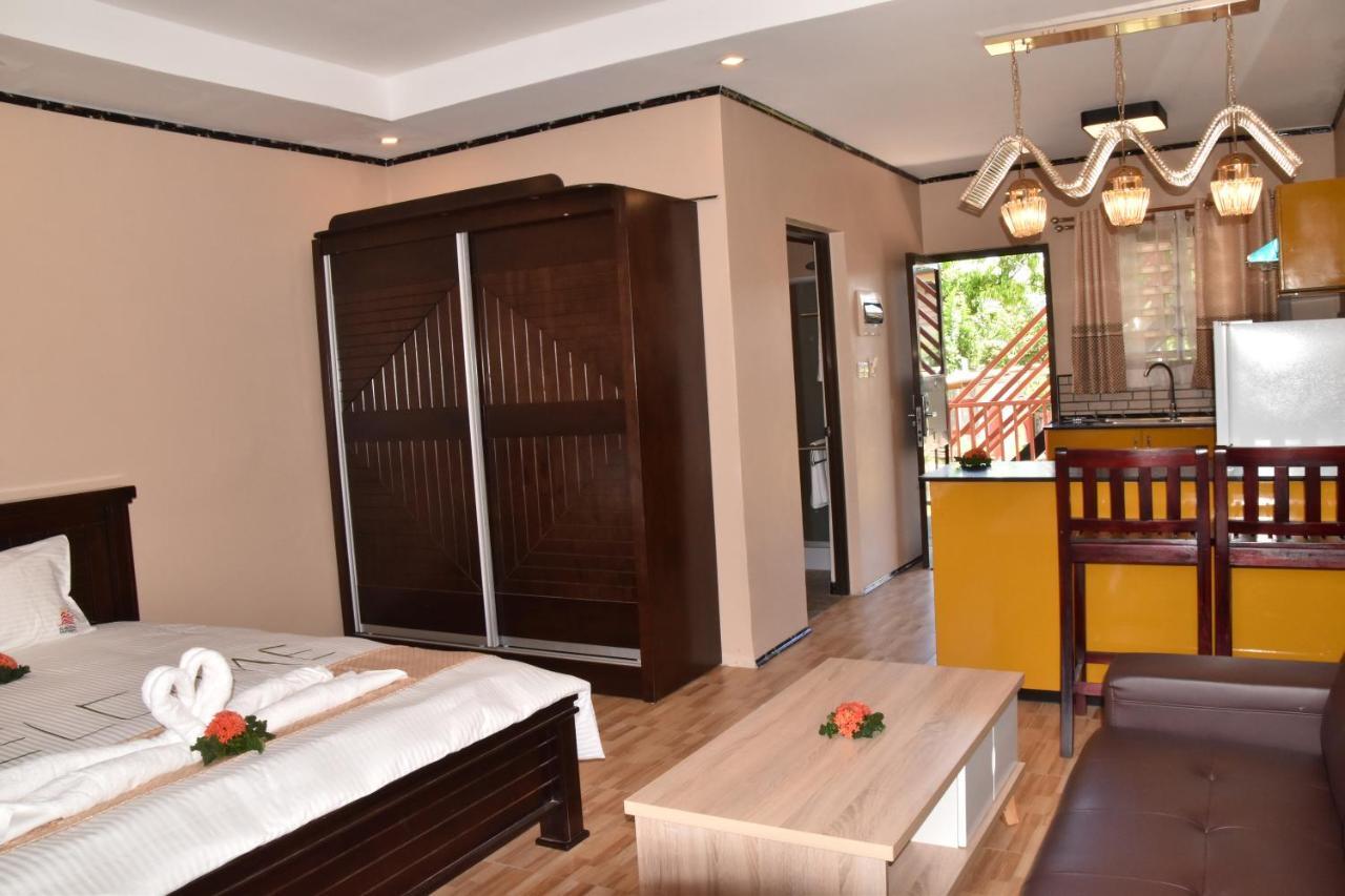 Al - Minhaj Service Apartments Nadi Bagian luar foto
