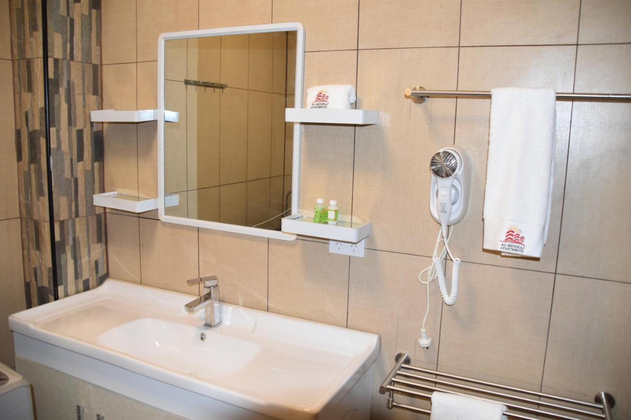 Al - Minhaj Service Apartments Nadi Bagian luar foto